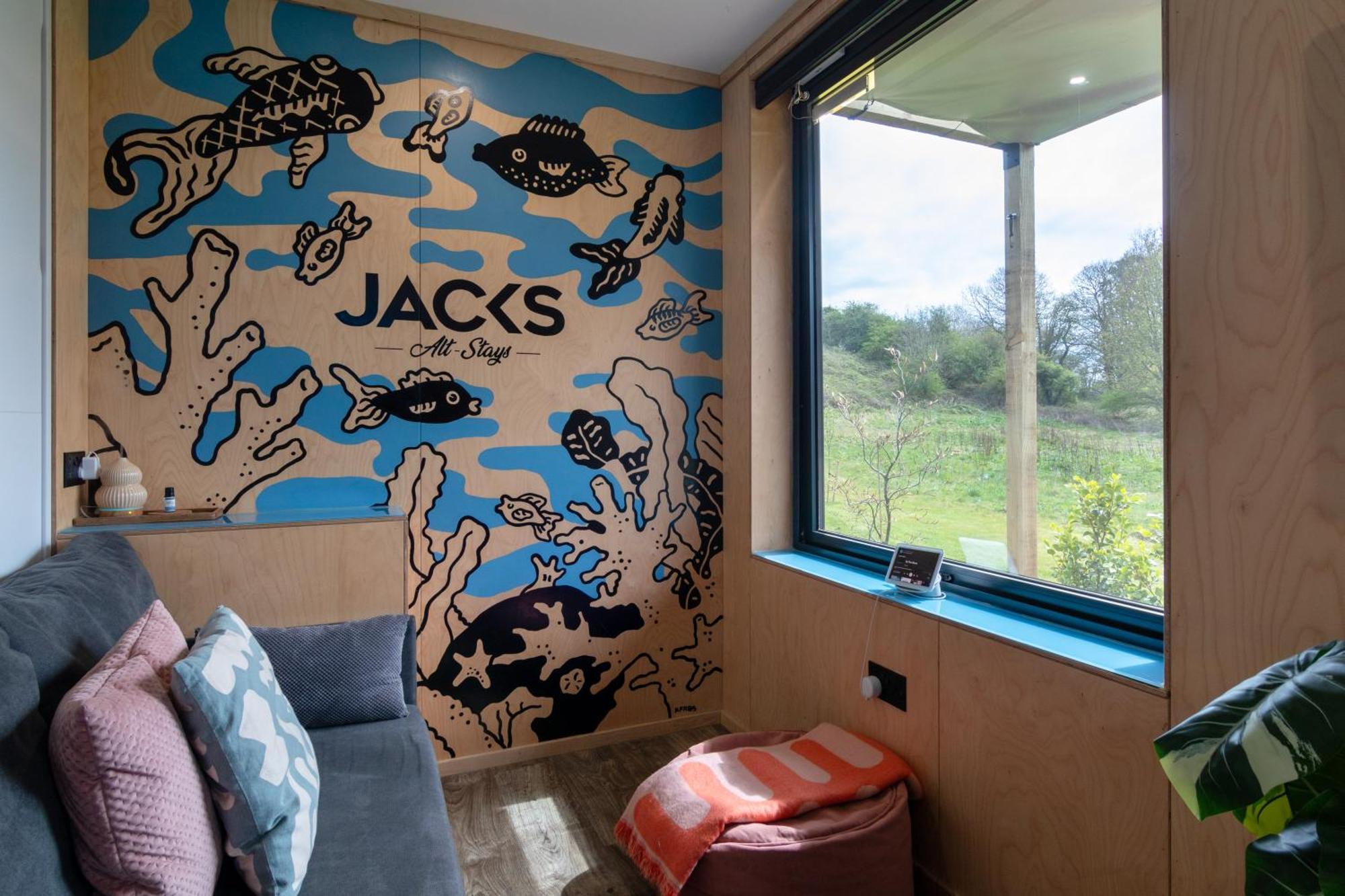The Reef - Unique Hot Tub Cabin In มิลล์พอร์ต ภายนอก รูปภาพ