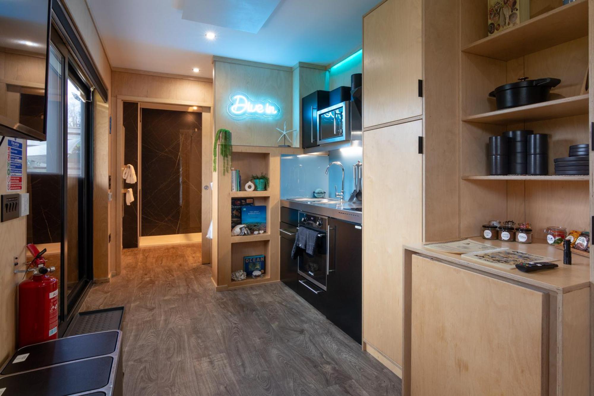 The Reef - Unique Hot Tub Cabin In มิลล์พอร์ต ภายนอก รูปภาพ